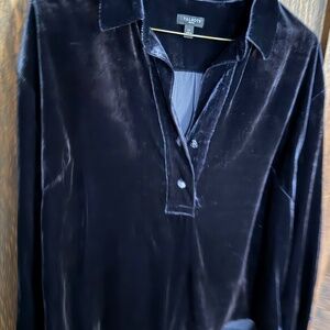Talbots midnight blue velvet LP shirt